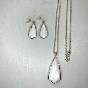 Authentic Kendra Scott Caroline Earrings & Carole Pendant Necklace
